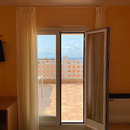 Ines Hotel Varazze