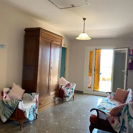 Ξενοδοχείο Ines Varazze