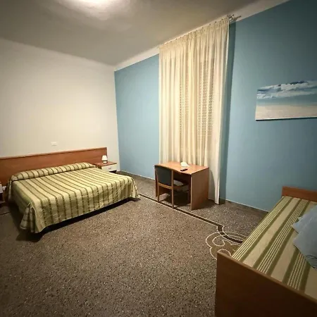 Ines Hotel Varazze