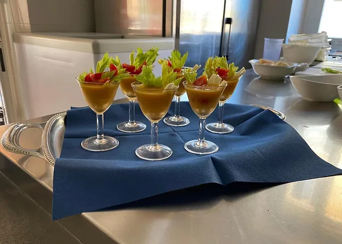 Ines 2* Варацце