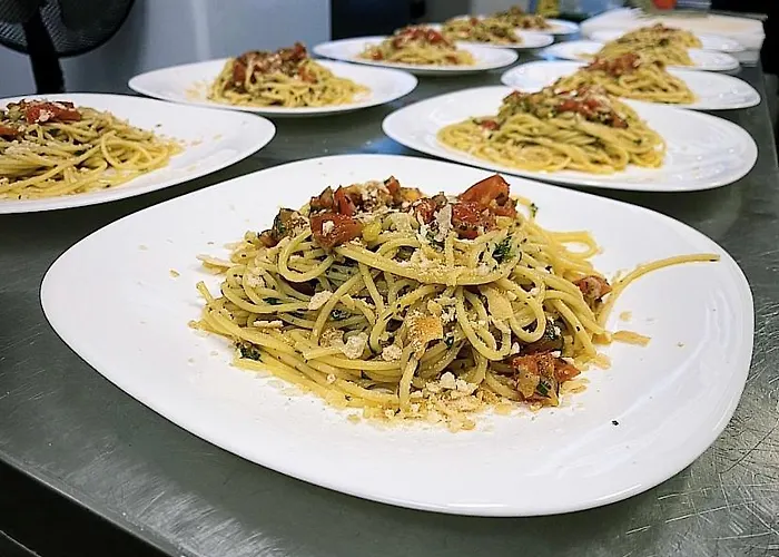 Ines מלון ואראצה